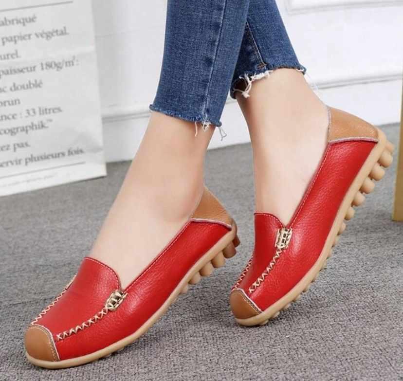 Ladies Shoe