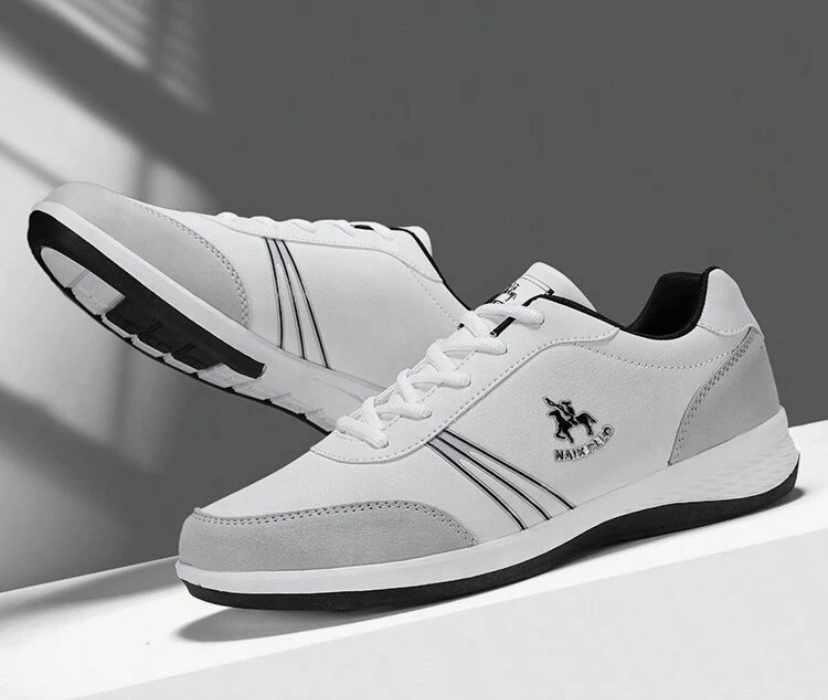 Men grey shoe
