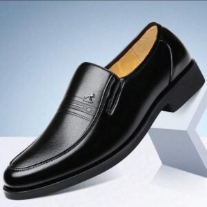 Men black shoe